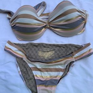 Victoria’s Secret strapless bikini and bottoms